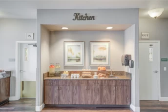 Evergreen Senior Living Clubhouse-kitchen